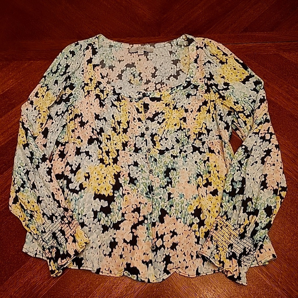 LOFT Womens Top Medium Floral Blouse Medium Pastel Long Sleeve Casual Preppy A1
